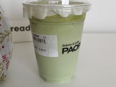 招牌开心果鲜牛乳-PAOPAO Bakery&Café(港汇店)
