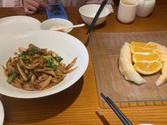 -饭怕鱼·黄焖鲟龙鱼(湖大店)