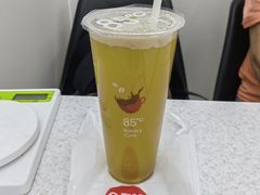-85度C(生甜甜圈研究工坊·上海平凉店)