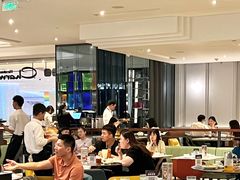 -港丽餐厅(高德置地店)