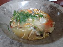 -姚记抚仙湖石锅鱼庄