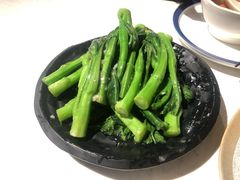 清炒芥蓝-裕.鹅庄