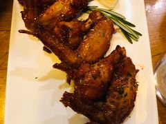 迷迭香烤鸡翅-CRAZYONES西班牙海鲜饭(上海美罗城店)