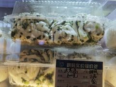 -白玉兰食品甜凤店(合生汇店)
