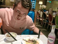 -领鲜活海鲜榴莲自助火锅(东门店)