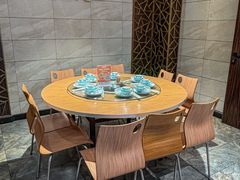 -荣基四海一家·家常菜·海鲜大排档(新安店)