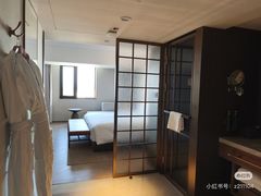 -北京希尔顿逸林酒店