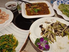 -五姊妹海鲜(火车站店)