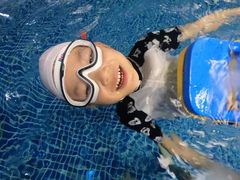 -蓝旗亲子游泳(范湖万达广场店)