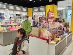 -泡泡玛特POPMART(柏威年购物中心店)