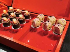 -咖啡苑自助餐厅·中国大饭店