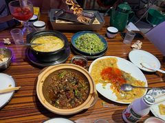 -蚝堡海鲜·威海菜·海肠捞饭·烧烤·亚洲吃蚝公司(幸福门店)