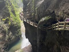 -龙水峡地缝景区