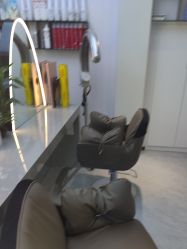 -吉艺心专业美发造型