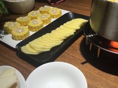 -海底捞火锅(海宁路店)