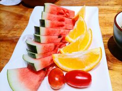 -老滇山寨•云南特色菜•地方菜•民族风情歌舞表演(金碧店)