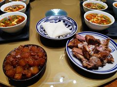 -艳阳天民俗村(公园路店)