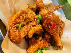 炸鸡翅一半一半-富乐满韩国正宗炸鸡韩国料理(虹泉路店)