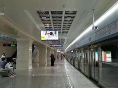 -黄浦路(地铁站)