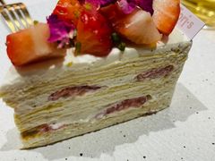 草莓乌龙千层蛋糕-Toris(LuOne凯德晶萃广场店)