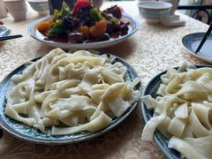 -维吾尔餐厅(宜山路店)