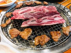 -万兴佳烤肉·长白山老味道(宏泰广场店)