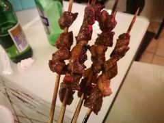 -清真磊磊烧烤老店(饮虎池街34号店)