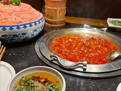 -周师兄大刀腰片火锅(洪崖洞旗舰店)