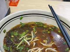 -小马牛肉面·牛骨熬制(南京博物院店)