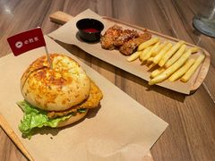 -必胜客(兰州国贸店)