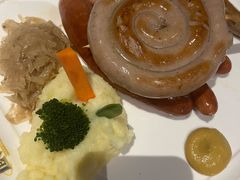 -LENBACH兰巴赫西餐啤酒坊(大连东港店)