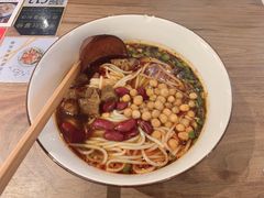 -麻婆婆白家肥肠粉(海岸城店)