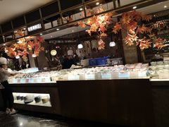 -半岛翡丽海鲜自助餐厅(观风亭店)