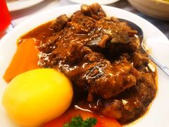 牛仔骨-船屋葡国餐厅