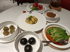 -富淳饭店(陆家嘴保利广场店)