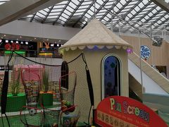 -新田360广场(上海华侨城店)