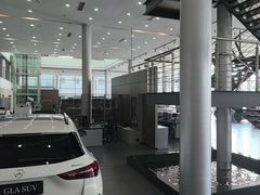 -天津波士信达奔驰4S店(卫津南路店)