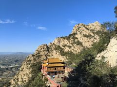 -鸡鸣山旅游风景区