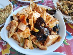 -何适山庄 ·可团建(水长城P2停车场店)