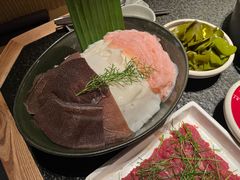 -三出山火锅(万象天地店)