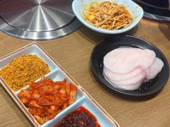 -猪啊牛呀羊啊铜盘烤肉(正大广场店)