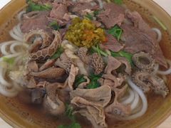-去吃小龙虾·江湖菜·烧烤(南滨路店)