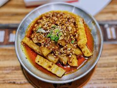 -成都你六姐·牛肉冒菜(城市集市合生汇店)