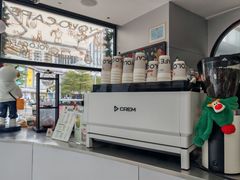 -YOLO COFFEE(深房广场店)