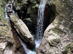 -龙水峡地缝景区