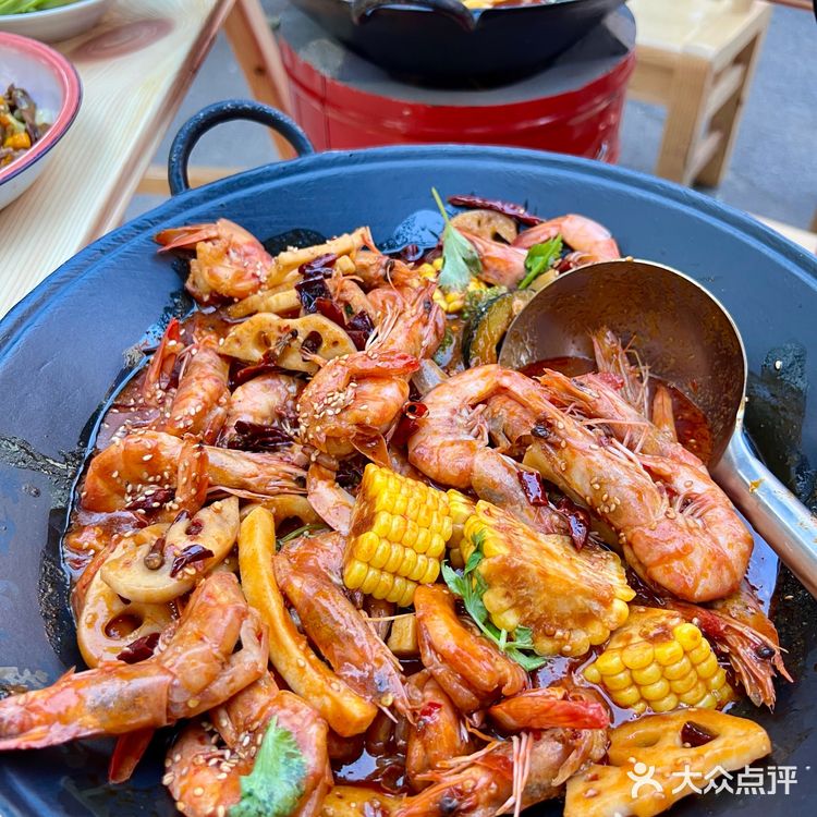 🔥板凳江湖·汗蒸湘味！沈阳高温这家爆汗👏