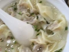 -珊珊小笼馆(仙霞路店)