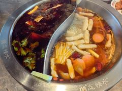 -忘情水鱼头·鲜鱼火锅(滨江中路店)