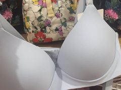 -优衣库(上海金桥太茂店)
