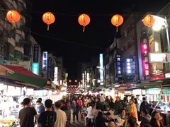 -六合夜市
